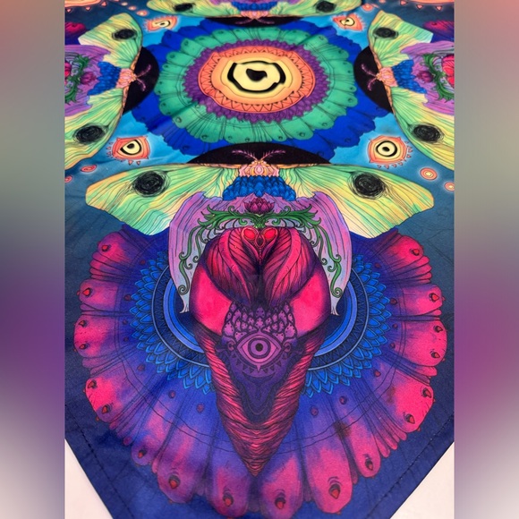 Multicolor Tapestry - Picture 5 of 6